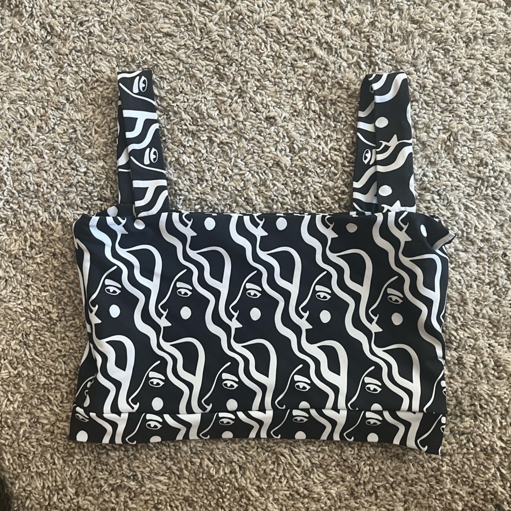 Waterfall active square tank - sold out